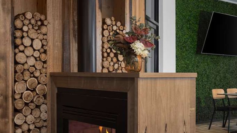 <b>Rydges South Park Adelaide Restaurant</b>. Images powered by <a href="https://iceportal.shijigroup.com/" title="IcePortal" target="_blank">IcePortal</a>.