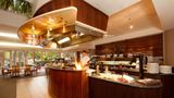 <b>Rydges Esplanade Resort Cairns Restaurant</b>. Images powered by <a href="https://iceportal.shijigroup.com/" title="IcePortal" target="_blank">IcePortal</a>.