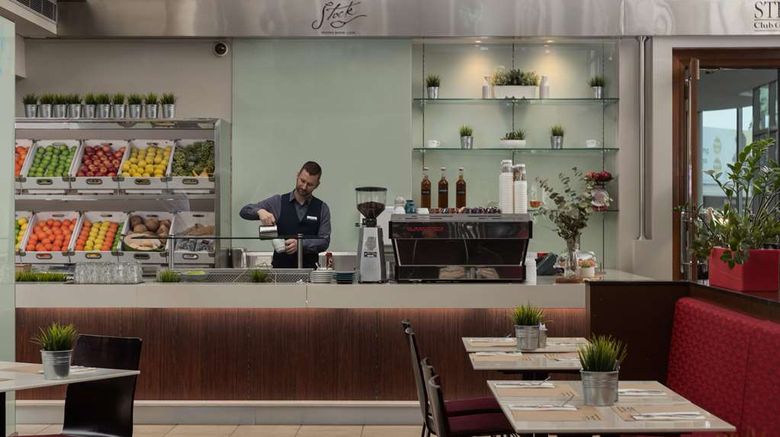 <b>Rydges Parramatta Restaurant</b>. Images powered by <a href="https://iceportal.shijigroup.com/" title="IcePortal" target="_blank">IcePortal</a>.