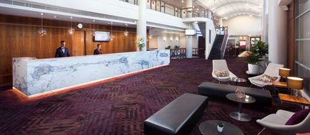 Rydges Parramatta Lobby
