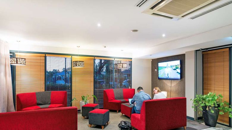 <b>Rydges Kalgoorlie Resort & Spa Lobby</b>. Images powered by <a href="https://iceportal.shijigroup.com/" title="IcePortal" target="_blank">IcePortal</a>.