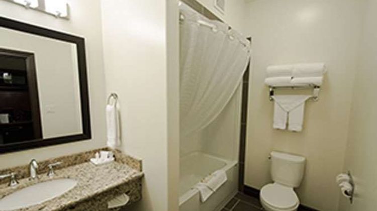 Kindersley Inn Room