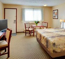 Nova Inn Kindersley Room
