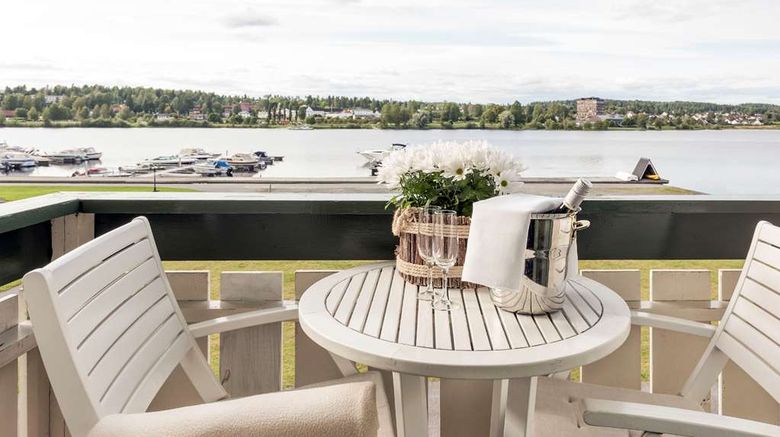 <b>Tyrifjord Hotell Room</b>. Images powered by <a href="https://iceportal.shijigroup.com/" title="IcePortal" target="_blank">IcePortal</a>.