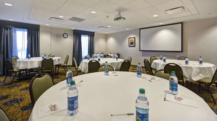 Hampton Inn & Suites Detroit/Warren Meeting