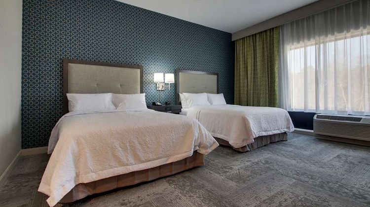 Hampton Inn & Suites Knightdale Raleigh Room