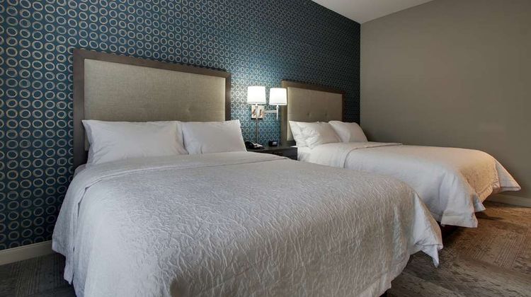 Hampton Inn & Suites Knightdale Raleigh Room