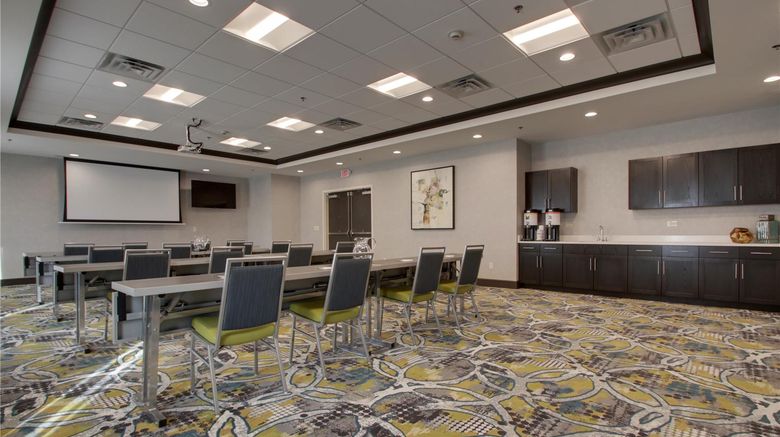 <b>Hampton Inn & Suites Knightdale Raleigh Meeting</b>. Images powered by <a href="https://iceportal.shijigroup.com/" title="IcePortal" target="_blank">IcePortal</a>.