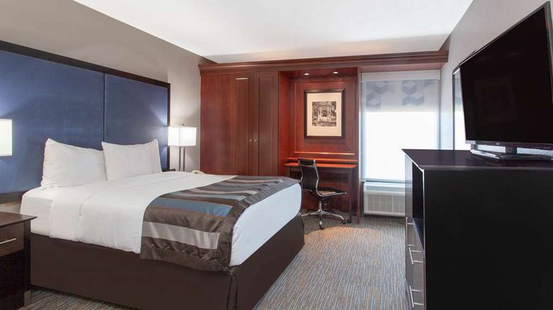 <b>Wingate by Wyndham Charleston Airport Room</b>. Images powered by <a href="https://iceportal.shijigroup.com/" title="IcePortal" target="_blank">IcePortal</a>.