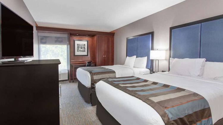 Wingate by Wyndham Charleston Airport Room