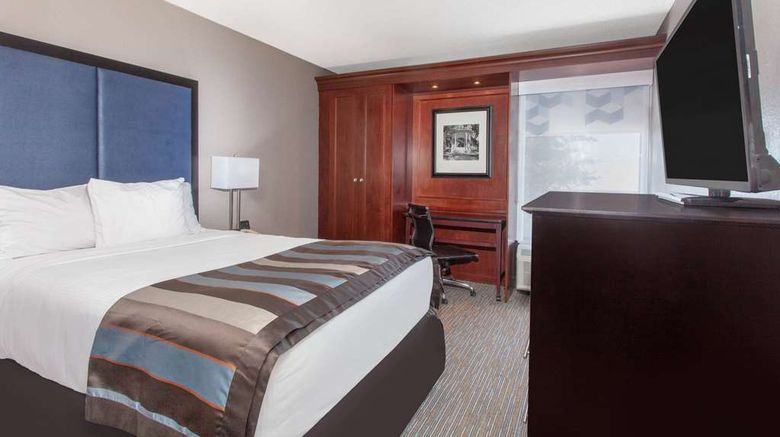 <b>Wingate by Wyndham Charleston Airport Room</b>. Images powered by <a href="https://iceportal.shijigroup.com/" title="IcePortal" target="_blank">IcePortal</a>.