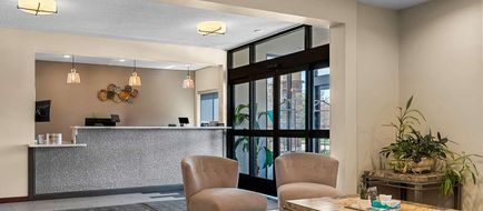 Best Western University Inn Lobby