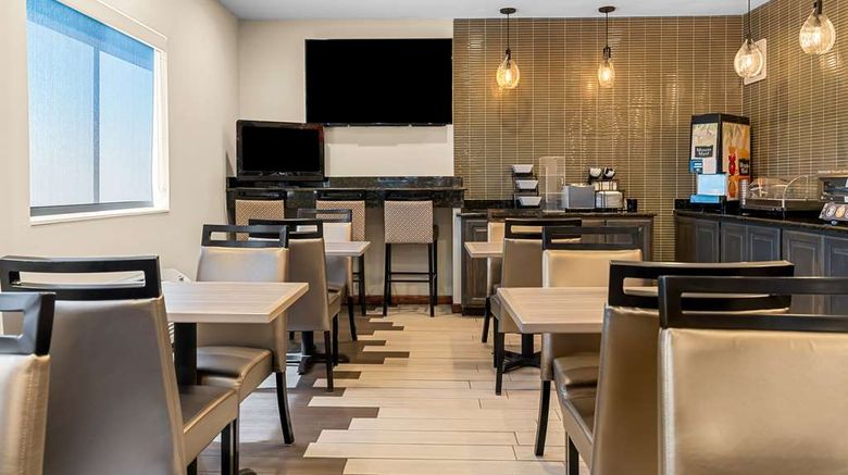 <b>Best Western University Inn Restaurant</b>. Images powered by <a href="https://iceportal.shijigroup.com/" title="IcePortal" target="_blank">IcePortal</a>.