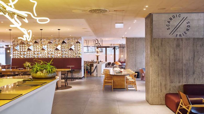 <b>Scandic Frankfurt Museumsufer Lobby</b>. Images powered by <a href="https://iceportal.shijigroup.com/" title="IcePortal" target="_blank">IcePortal</a>.