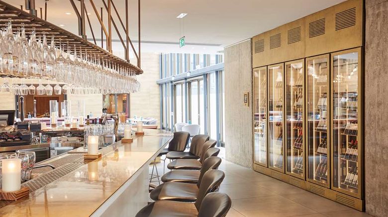 <b>Scandic Frankfurt Museumsufer Restaurant</b>. Images powered by <a href="https://iceportal.shijigroup.com/" title="IcePortal" target="_blank">IcePortal</a>.