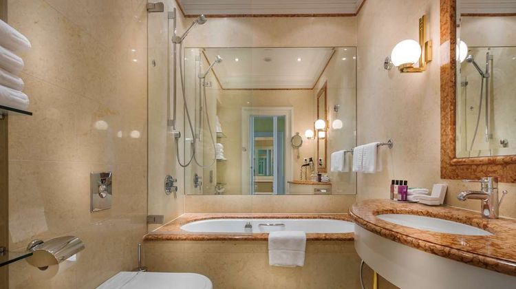 Le Palais Art Hotel Prague Room