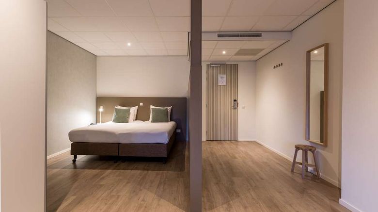 <b>Amrath Apart-Hotel Schiphol Badhoevedorp Room</b>. Images powered by <a href="https://iceportal.shijigroup.com/" title="IcePortal" target="_blank">IcePortal</a>.