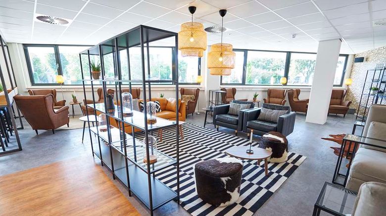 <b>Amrath Apart-Hotel Schiphol Badhoevedorp Restaurant</b>. Images powered by <a href="https://iceportal.shijigroup.com/" title="IcePortal" target="_blank">IcePortal</a>.