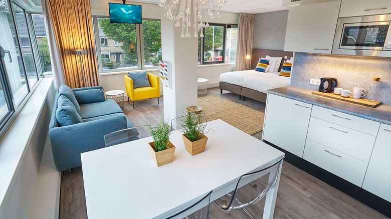 <b>Amrath Apart-Hotel Schiphol Badhoevedorp Room</b>. Images powered by <a href="https://iceportal.shijigroup.com/" title="IcePortal" target="_blank">IcePortal</a>.