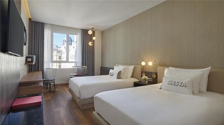 Hyatt Centric Gran Via Madrid Room