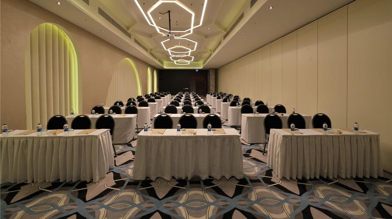 <b>DoubleTree by Hilton Antalya-Kemer Meeting</b>. Images powered by <a href="https://iceportal.shijigroup.com/" title="IcePortal" target="_blank">IcePortal</a>.