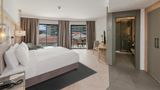 <b>DoubleTree by Hilton Antalya-Kemer Room</b>. Images powered by <a href="https://iceportal.shijigroup.com/" title="IcePortal" target="_blank">IcePortal</a>.