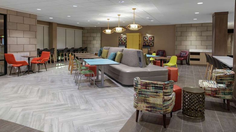 <b>Home2 Suites by Hilton Airport Expo Ctr Lobby</b>. Images powered by <a href="https://iceportal.shijigroup.com/" title="IcePortal" target="_blank">IcePortal</a>.