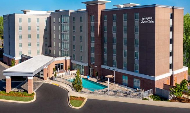 Hampton Inn & Suites Capitol-University Exterior
