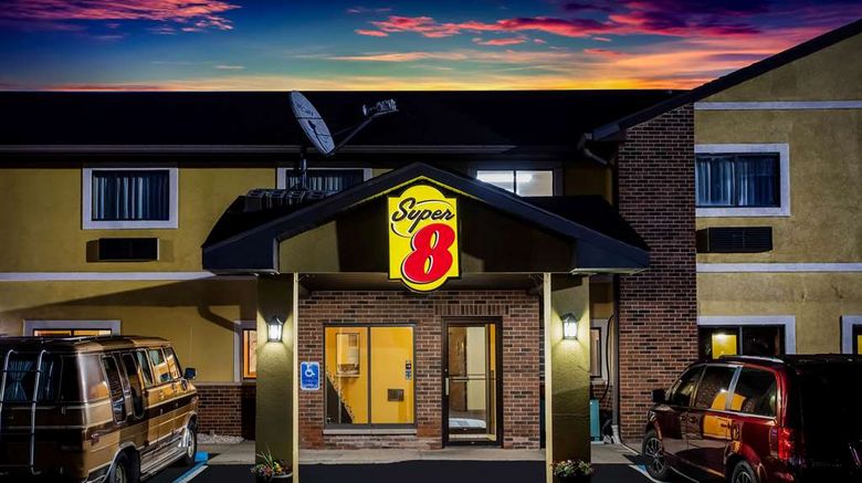 Super 8 Crawfordsville Exterior. Images powered by <a href="https://iceportal.shijigroup.com" target="_blank" rel="noopener">Ice Portal</a>.