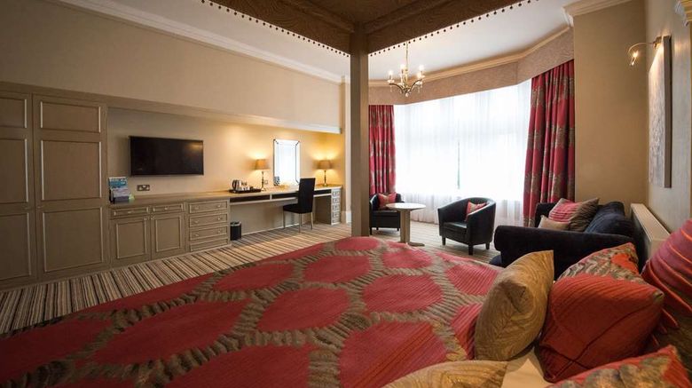 <b>Best Western Plus Burlington Hotel Suite</b>. Images powered by <a href="https://iceportal.shijigroup.com/" title="IcePortal" target="_blank">IcePortal</a>.