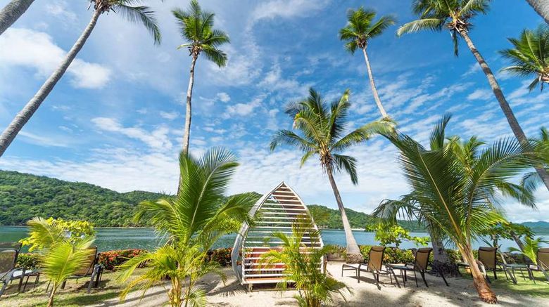<b>Isla Chiquita Island-Glamping Hotel Recreation</b>. Images powered by <a href="https://iceportal.shijigroup.com/" title="IcePortal" target="_blank">IcePortal</a>.