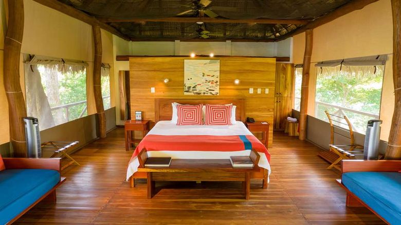 <b>Isla Chiquita Island-Glamping Hotel Room</b>. Images powered by <a href="https://iceportal.shijigroup.com/" title="IcePortal" target="_blank">IcePortal</a>.