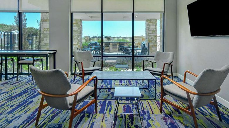 <b>Home2 Suites by Hilton Plano Richardson Lobby</b>. Images powered by <a href="https://iceportal.shijigroup.com/" title="IcePortal" target="_blank">IcePortal</a>.