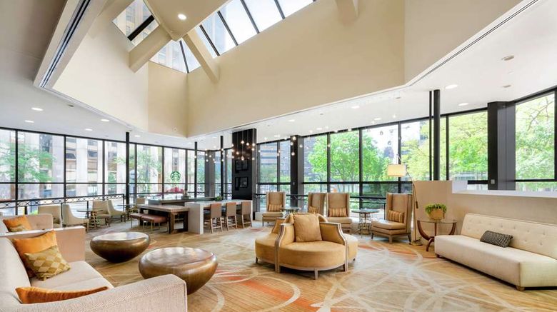 <b>Hilton Denver City Center Lobby</b>. Images powered by <a href="https://iceportal.shijigroup.com/" title="IcePortal" target="_blank">IcePortal</a>.