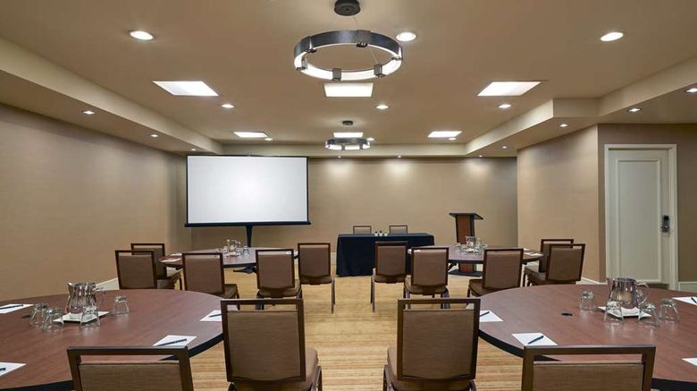 <b>Hilton Denver City Center Meeting</b>. Images powered by <a href="https://iceportal.shijigroup.com/" title="IcePortal" target="_blank">IcePortal</a>.