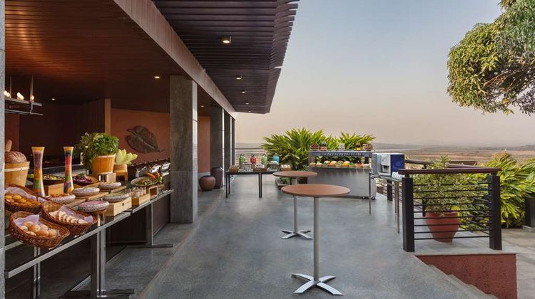 DoubleTree by Hilton Goa-Panaji Meeting