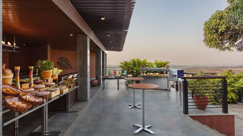 <b>DoubleTree by Hilton Goa-Panaji Meeting</b>. Images powered by <a href="https://iceportal.shijigroup.com/" title="IcePortal" target="_blank">IcePortal</a>.