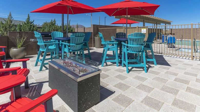 <b>Home2 Suites by Hilton Kingman Exterior</b>. Images powered by <a href="https://iceportal.shijigroup.com/" title="IcePortal" target="_blank">IcePortal</a>.