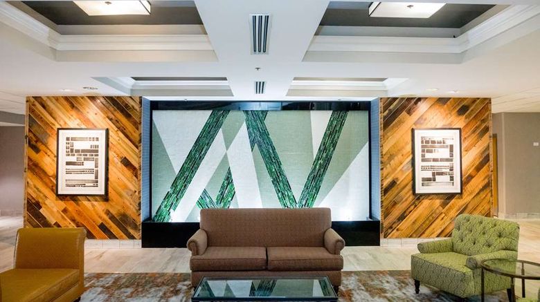 <b>Embassy Suites by Hilton Lexington Green Lobby</b>. Images powered by <a href="https://iceportal.shijigroup.com/" title="IcePortal" target="_blank">IcePortal</a>.