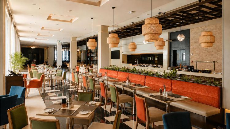 DoubleTree by Hilton Nairobi Hurlingham Restaurant