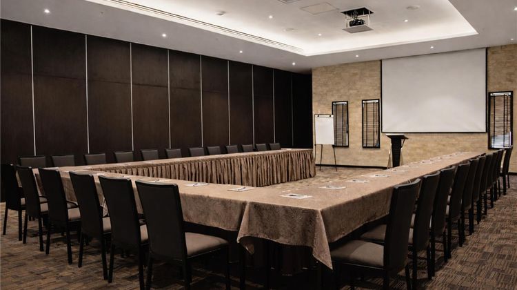 DoubleTree by Hilton Nairobi Hurlingham Meeting