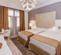 Melia San Carlos Room