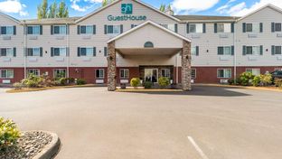 GuestHouse Inn and Suites Kelso