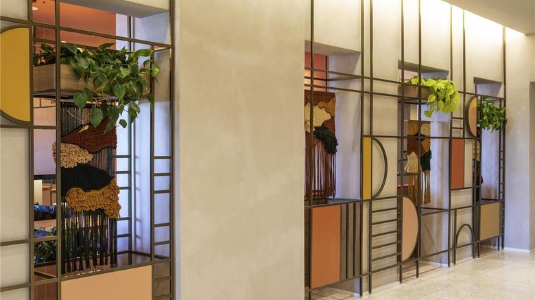 <b>Mercure Rio de Janeiro Copacabana Exterior</b>. Images powered by <a href="https://iceportal.shijigroup.com/" title="IcePortal" target="_blank">IcePortal</a>.