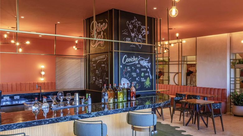 <b>Mercure Rio de Janeiro Copacabana Restaurant</b>. Images powered by <a href="https://iceportal.shijigroup.com/" title="IcePortal" target="_blank">IcePortal</a>.