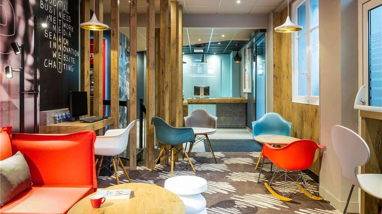 <b>Hotel Ibis Clichy Centre Mairie Exterior</b>. Images powered by <a href="https://iceportal.shijigroup.com/" title="IcePortal" target="_blank">IcePortal</a>.