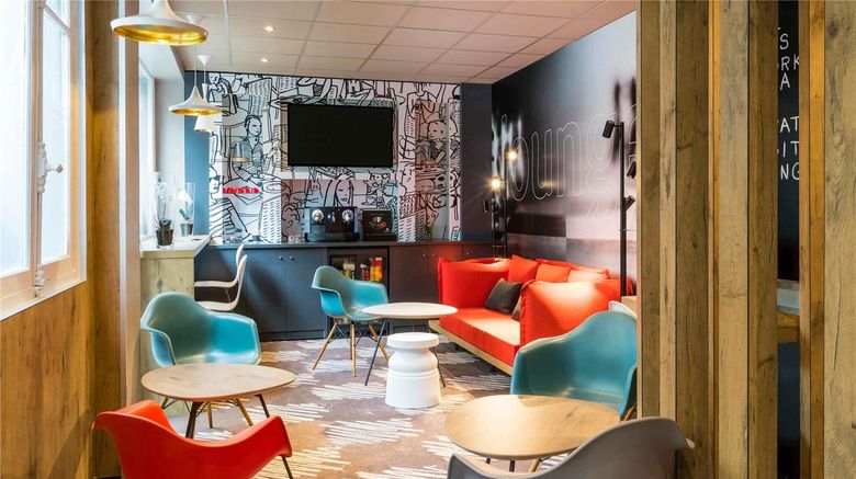 <b>Hotel Ibis Clichy Centre Mairie Exterior</b>. Images powered by <a href="https://iceportal.shijigroup.com/" title="IcePortal" target="_blank">IcePortal</a>.