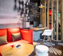 Hotel Ibis Clichy Centre Mairie Exterior
