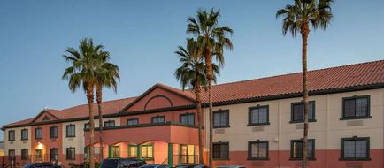 Baymont Inn Suites Phoenix I-10 nr 51st Exterior