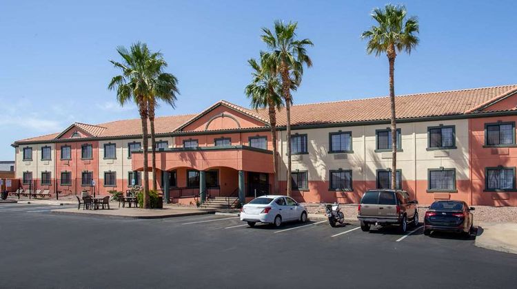 Baymont Inn Suites Phoenix I-10 nr 51st Exterior